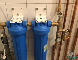 Монтаж двухступенчатого фильтра очистки воды